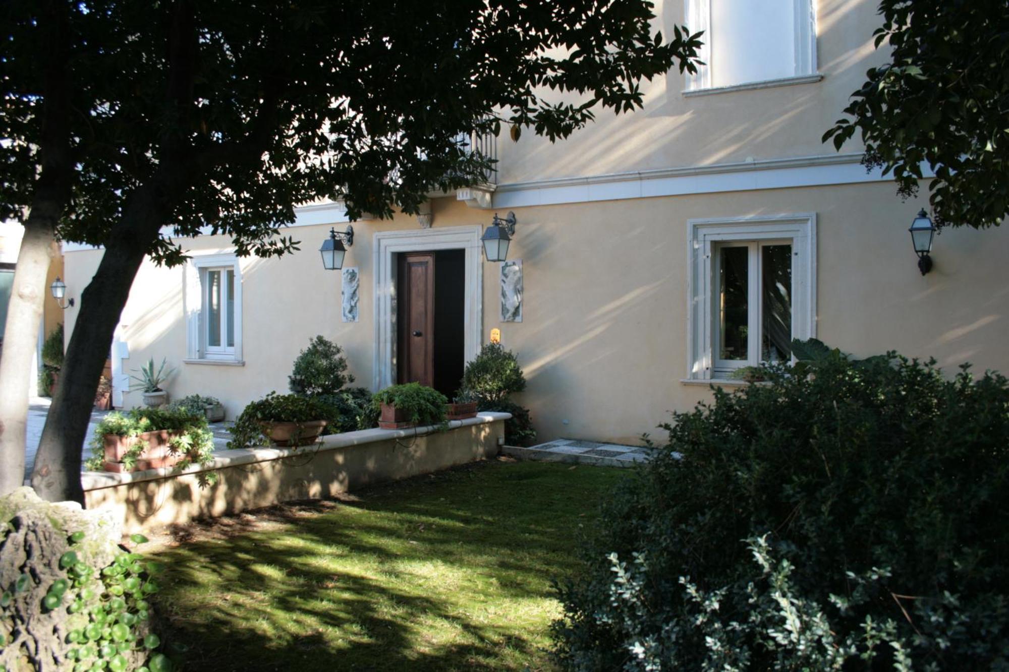 Regis Resort & Wellness Turrivalignani Exterior photo